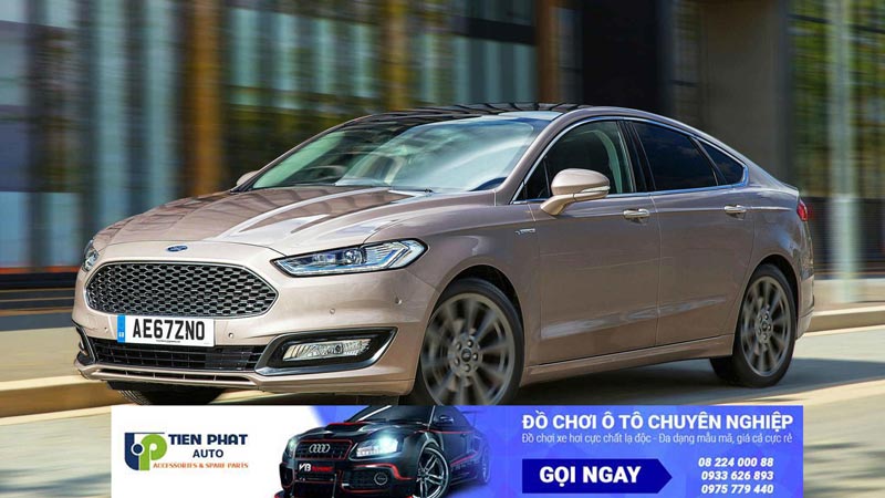 lap-dat-camera-360-dct-Ford-Mondeo